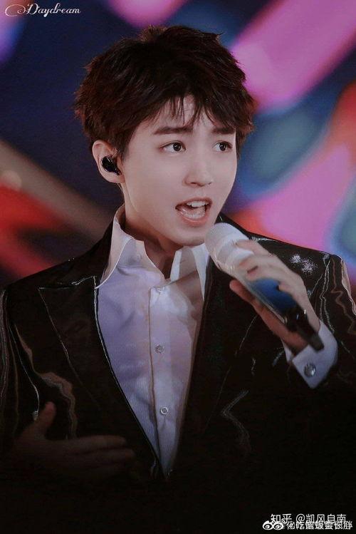 王俊凯可爱的照片,可爱瞬间引网友狂潮