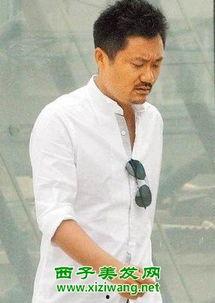 钟小江资料,从平凡走向卓越的奋斗历程